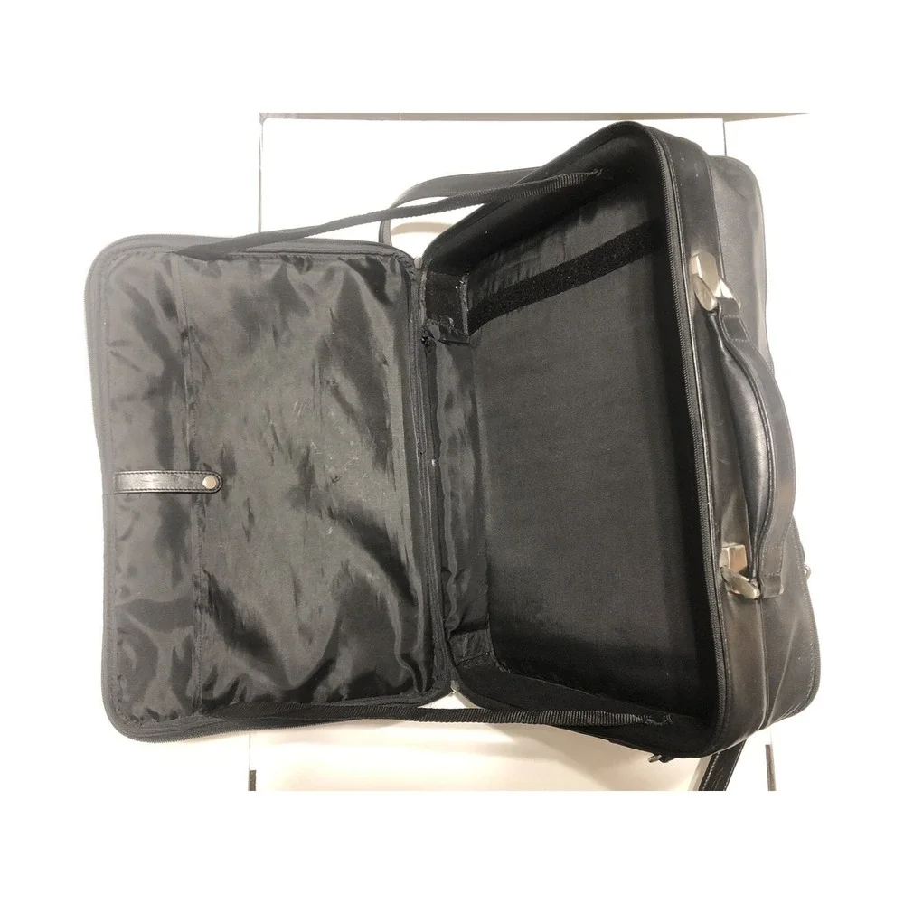 LEVENGER Black Leather Laptop Expandable Briefcase Silver NICKLE‎ Hard Ware USA